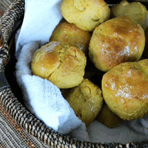 Pumpkin Dinner Rolls