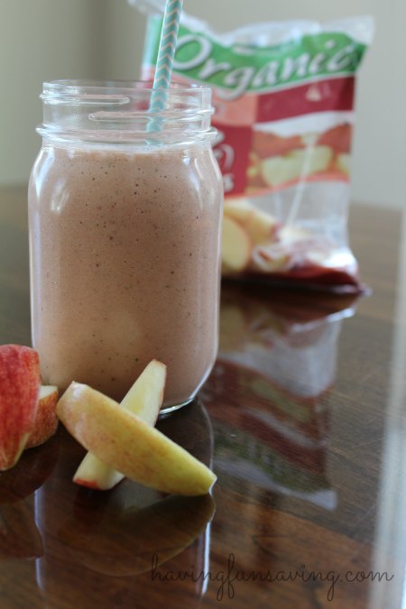 Delicious Apple Carrot Cucumber Smoothie 