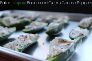 Baked Jalapeno Bacon and Cream Cheese Poppers