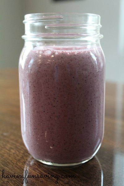 Healthy Carrot Blueberry Smoothie 