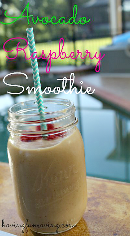 Healthy Avocado Raspberry Smoothie