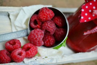 Raspberry Cucumber Smoothie