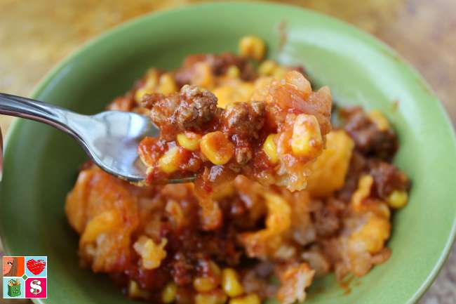 Delicious Manwich Tater Tot Casserole 