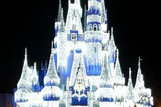 Why Our Family Loves Mickey's Very Merry Christmas Party