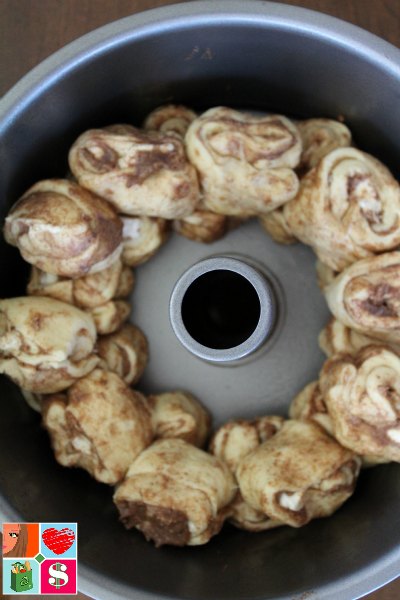 Cinnamon Roll Monkey Bread stuffed with cream cheese