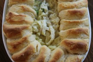 Easy Chicken Alfredo Pasta & Biscuit Bake Recipe