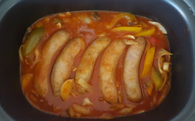 Best Slow Cooker Sausage and Peppers 