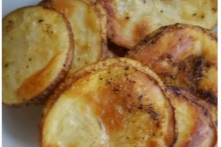 Baked French Fries with Sriracha Dipping Sauce on Food Wine Sunshine and Cooking