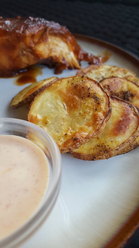 Baked French Fries with Sriracha Dipping Sauce on Food Wine Sunshine and Cooking