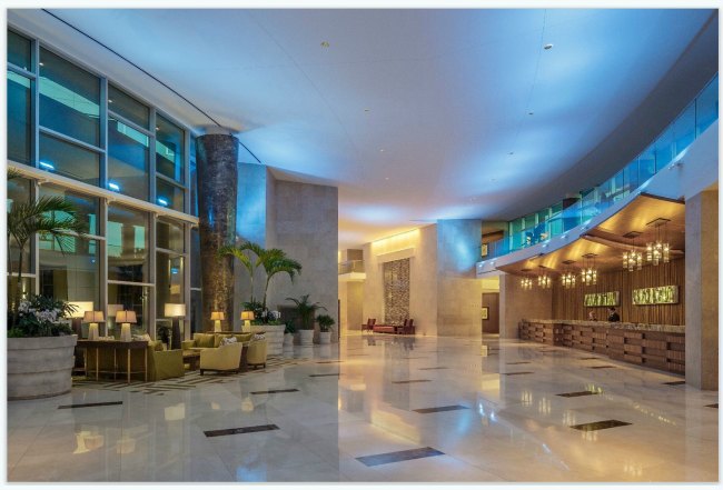 Hyatt Regency Orlando Front lobby