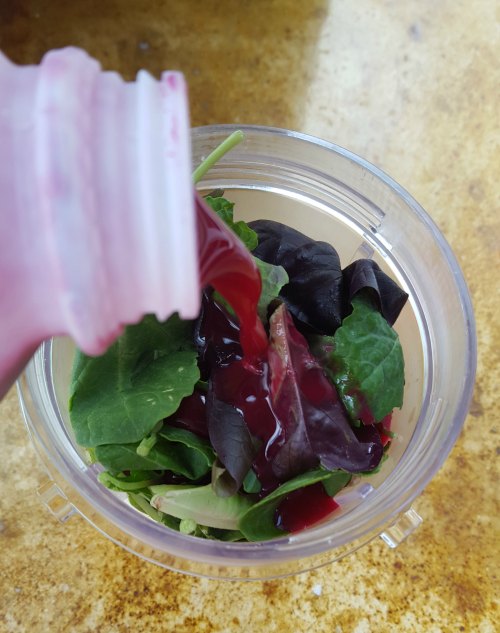 Beet Green Smoothie 