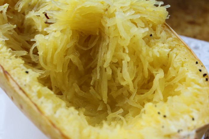 How to make Spaghetti Squash and Meatballs