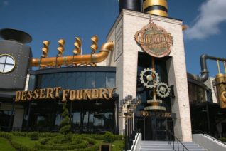 Toothsome Chocolate Emporium & Savory Feast Kitchen Opens at Universal CityWalk on Food Wine Sunshine