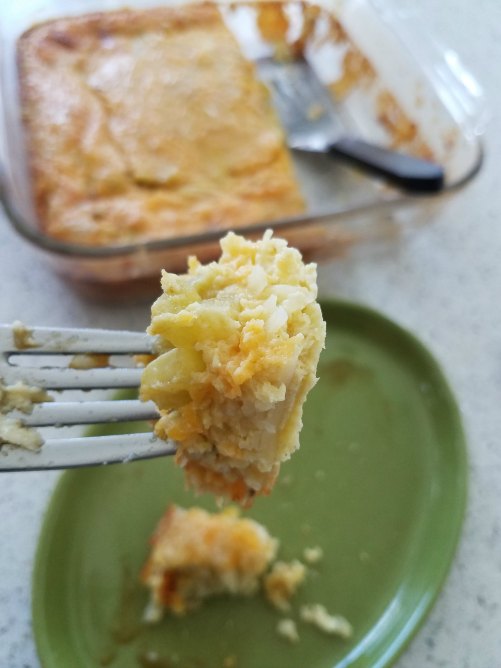 Easy Green Chile Egg and Hash brown Breakfast Casserole 