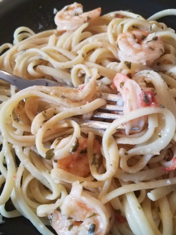 Made From Scratch Shrimp Scampi in 10 Minutes on Food Wine Sunshine