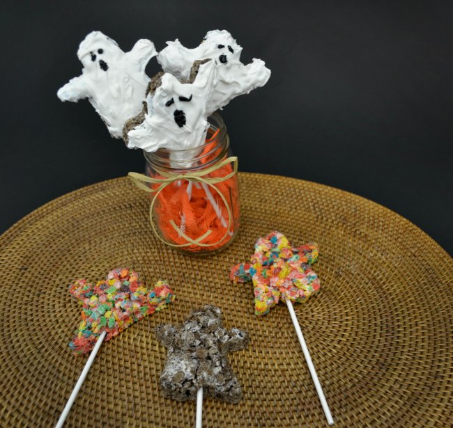 Halloween Snack Recipes - Pebbles Cereal Ghost Treats on Food Wine Sunshine