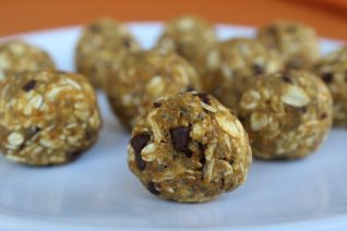 No Bake Pumpkin Protein Bites on Food Wine Sunshine