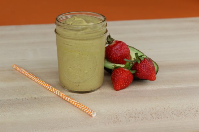 Avocado Strawberry Protein Smoothie 