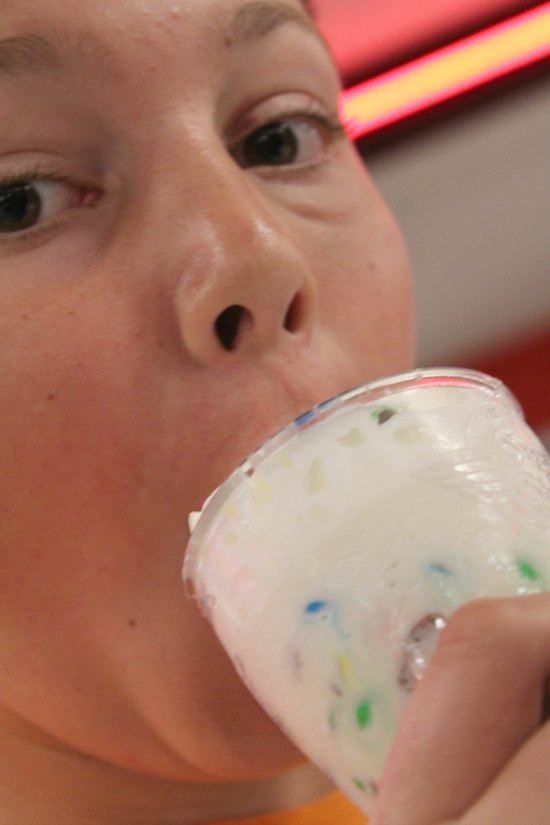 Kids Eat Free All Day Every Day at Steak ‘n Shake on Food Wine Sunshine