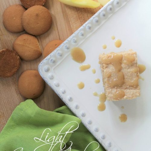 Light Caramel Apple Dessert Bars | Looking for a healthy and delicious dessert to celebrate all the flavors of fall? This Light Caramel Apple Dessert Bars recipe is it. Read more dessert recipes, sweet treats, healthy recipes and easy recipes on foodwinesunshine.com