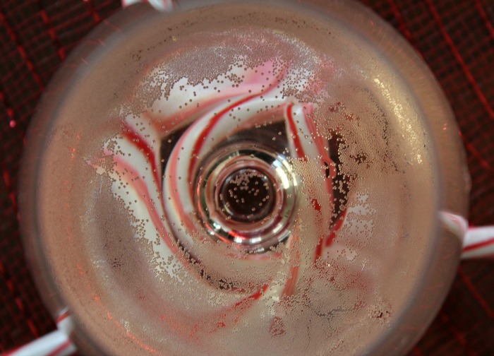 Peppermint Sparkling Wine Cocktail 