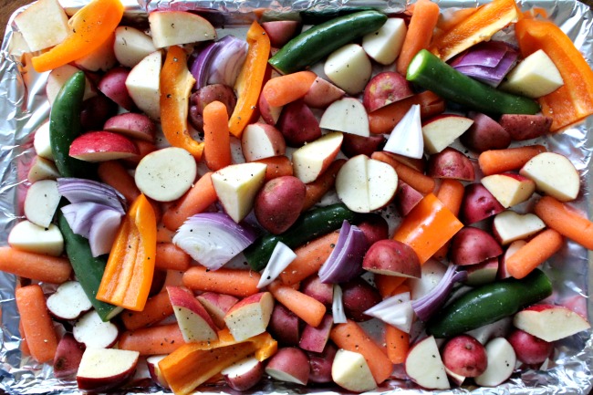 Easy Sheet Pan Oven Roasted Chicken And Vegetables 
