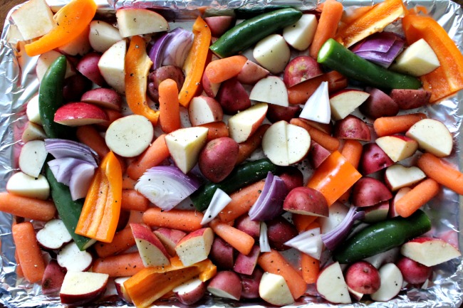 Easy Sheet Pan Oven Roasted Chicken And Vegetables 