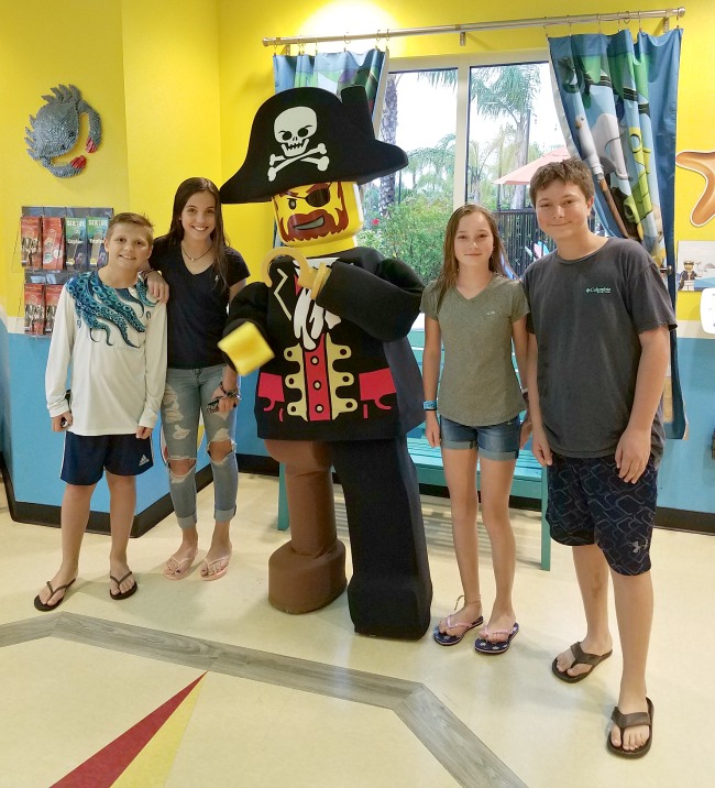 Info for visiting LEGOLAND Florida with big kids