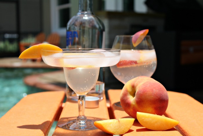 Peach Vodka Cocktail