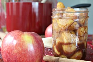 Homemade Apple Pie Filling