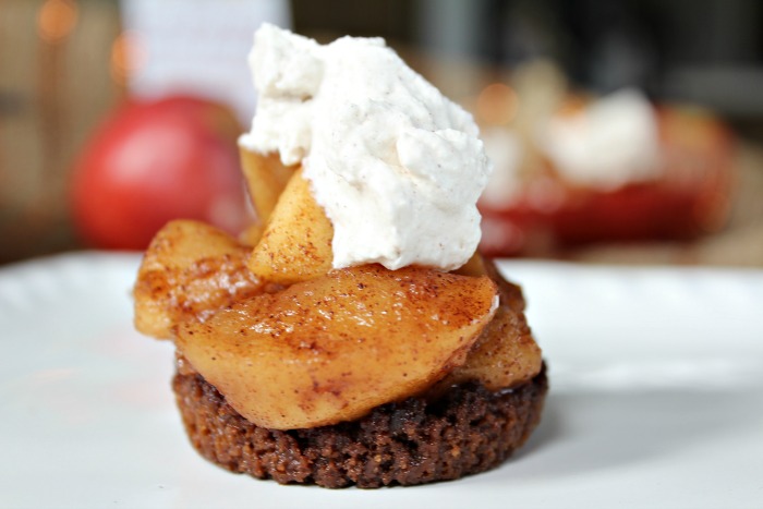 Mini Snickerdoodle Apple Pies