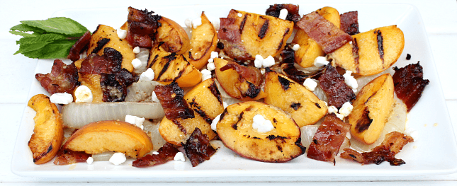 Grilled Onion and Peach Salad 