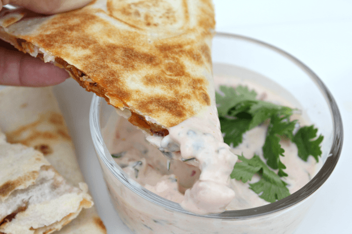 Cheesy Quesadillas with creamy Mexican dip