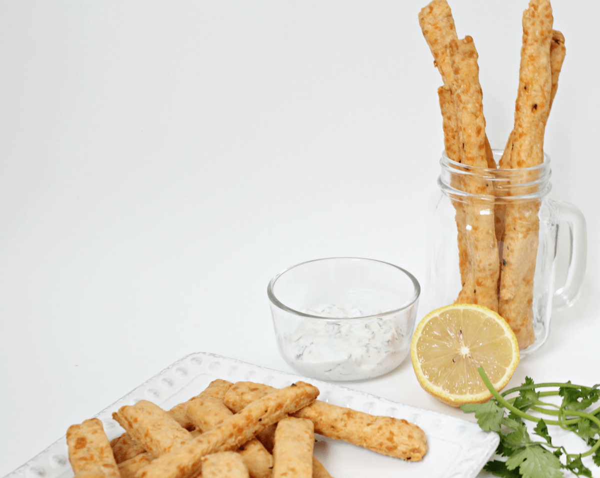 Easy Baked Cheese Straws