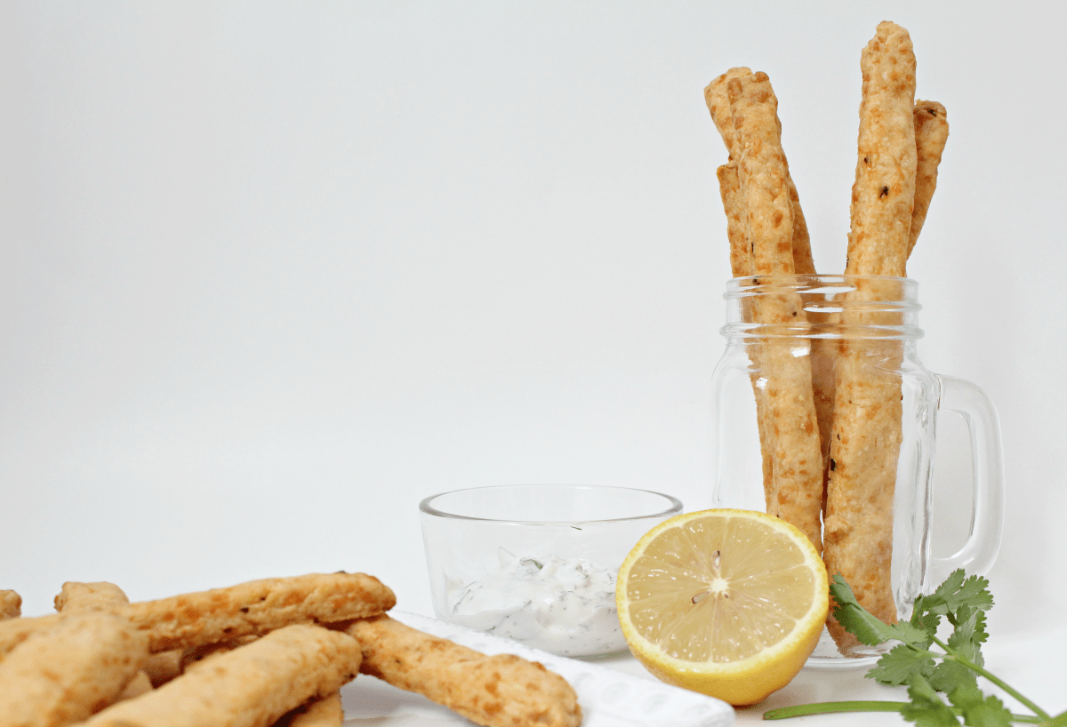 Tasty Baked Cheese Straws