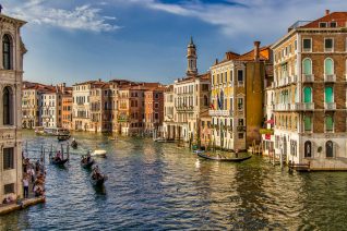 Free Things to Do in Venice on Grand Canal