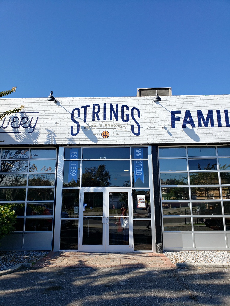 Things To Do In Jacksonville at Strings Sports Brewery