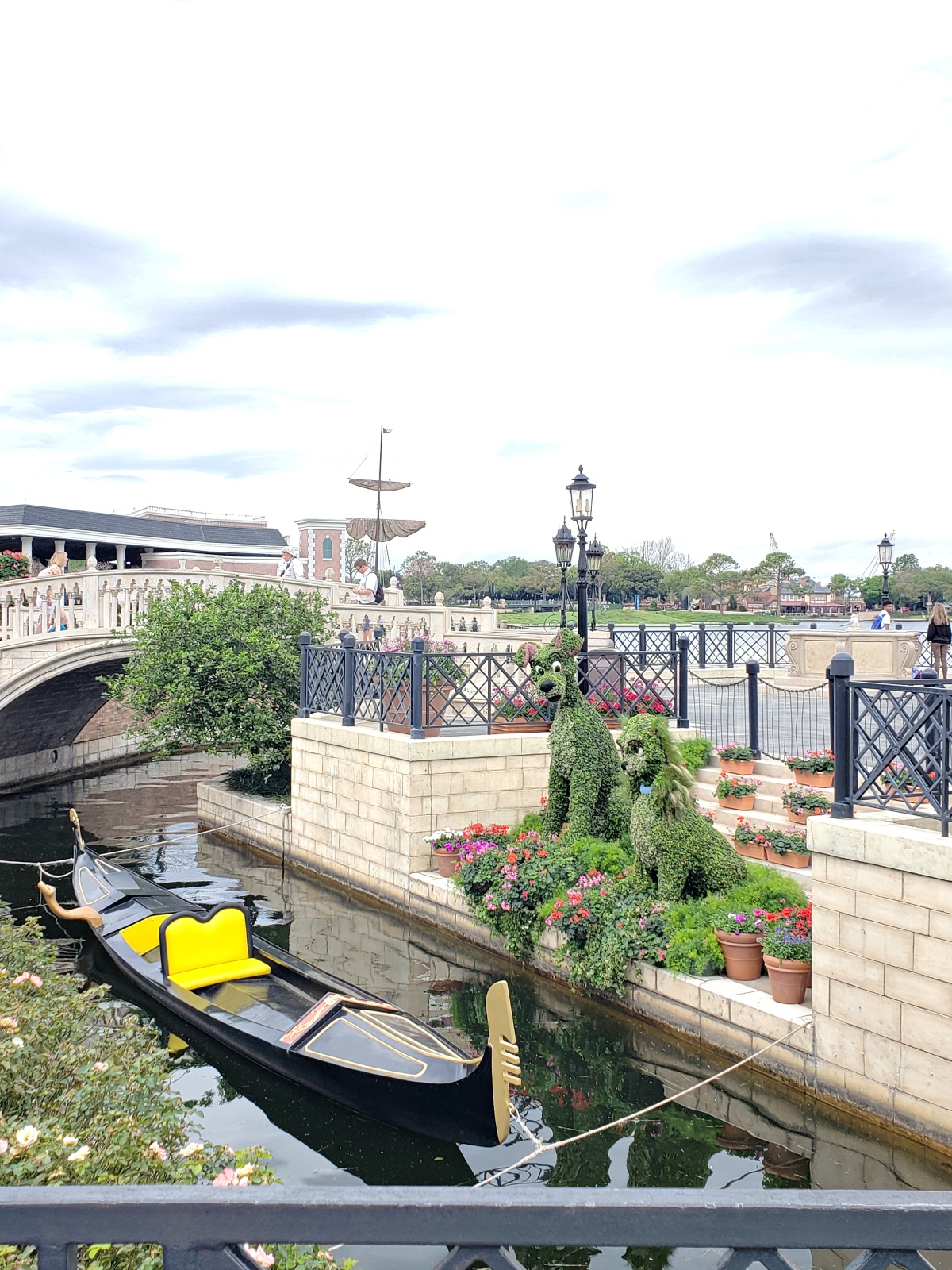 Epcot Flower & Garden Festival Italy Topiary