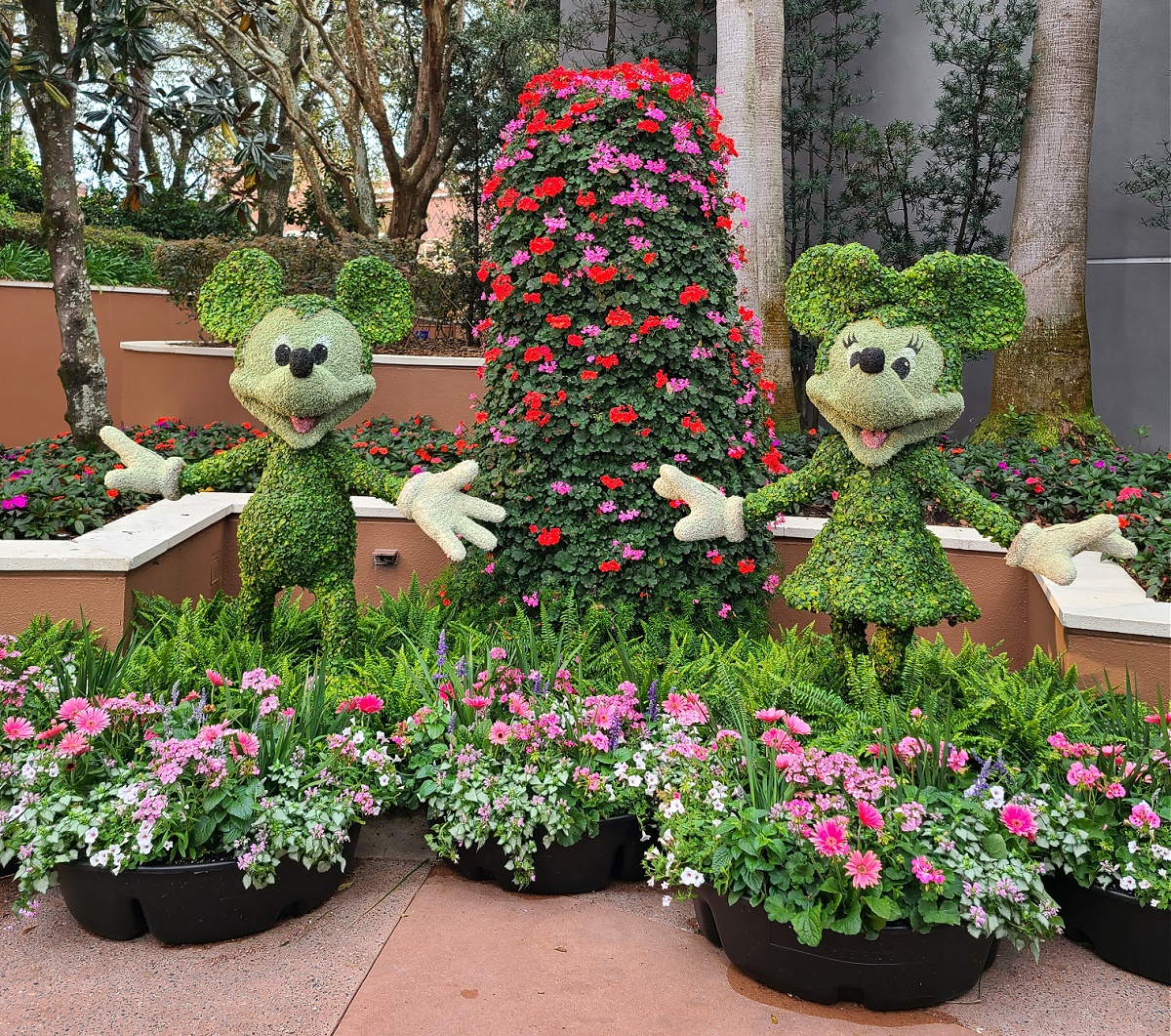 Best Epcot Flower and Garden Festival Topiaries