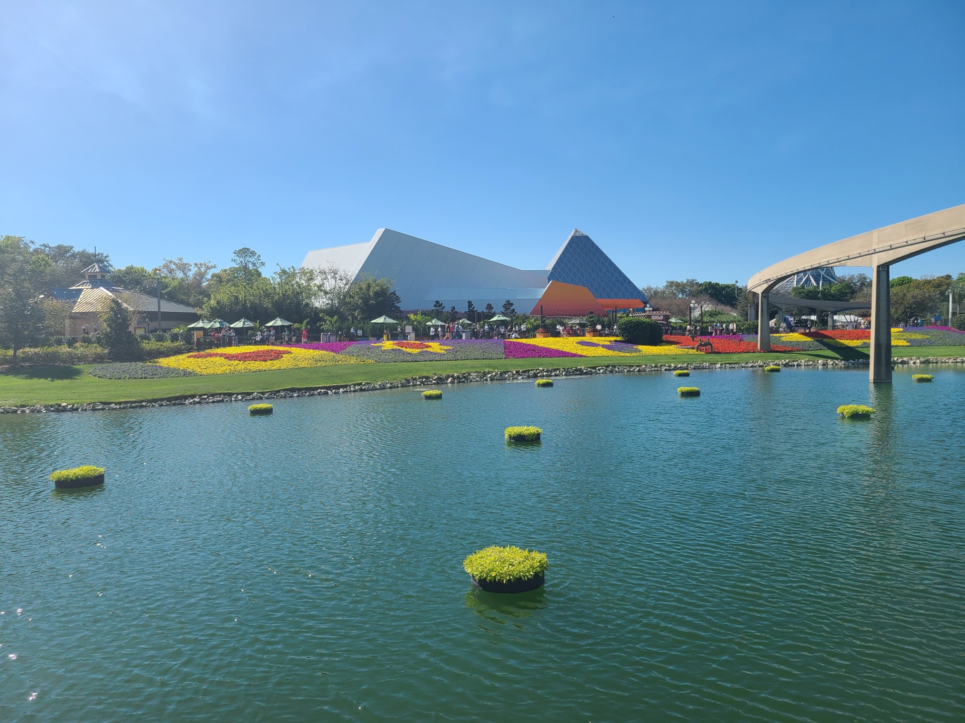 Things To Do at Epcot Flower and Garden Festival