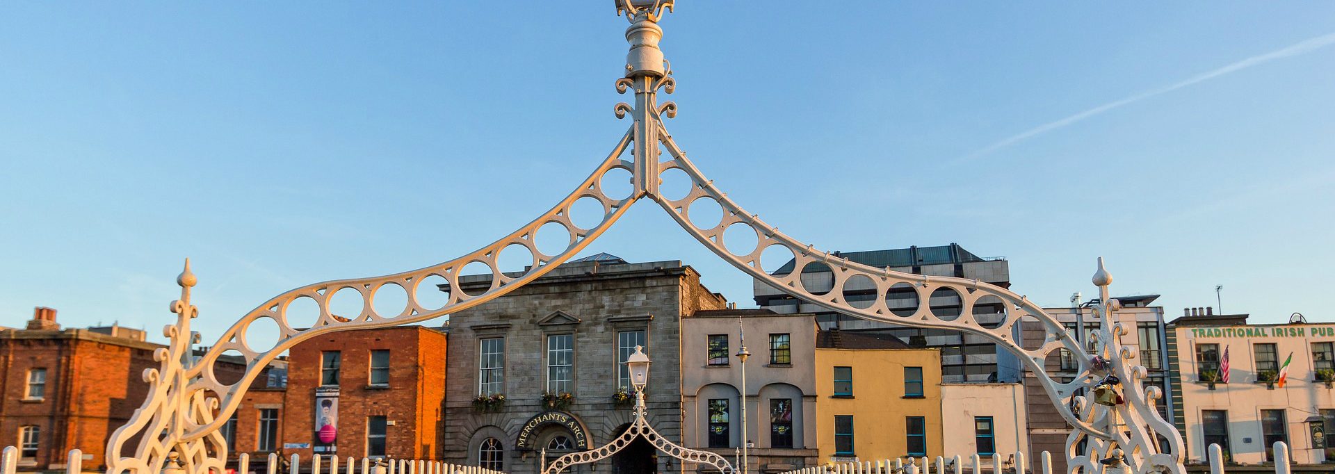 Free Things To Do In Dublin Ha'Penny Bridge