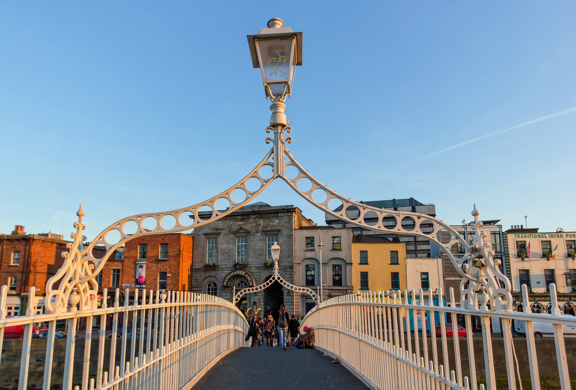 Free Things To Do In Dublin Ha'Penny Bridge