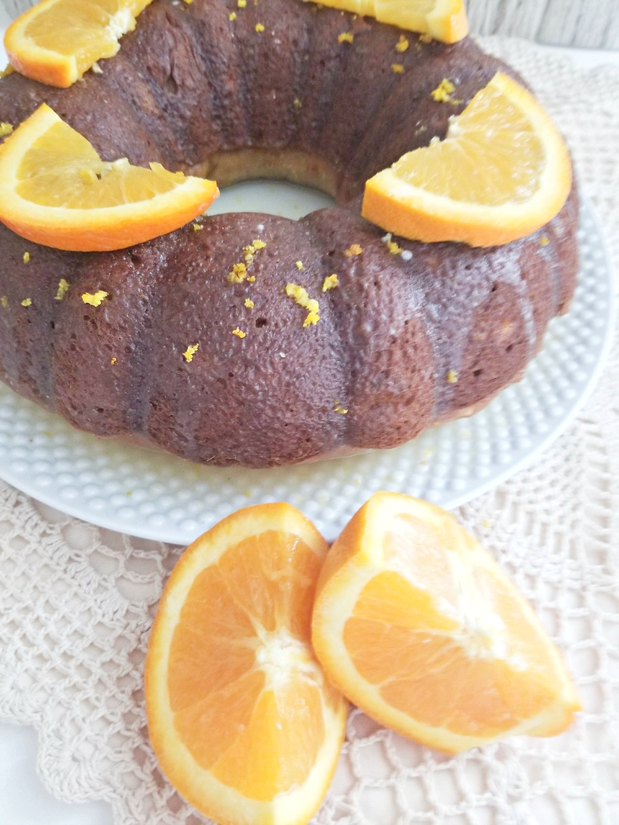 Easy Orange Banana Bundt Cake