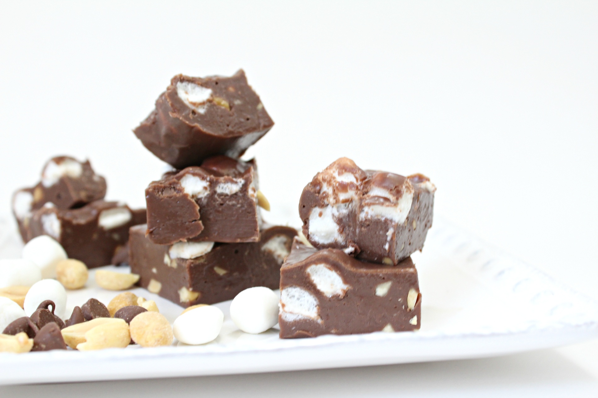 How to make 3 minute Rocky Road Fudge
