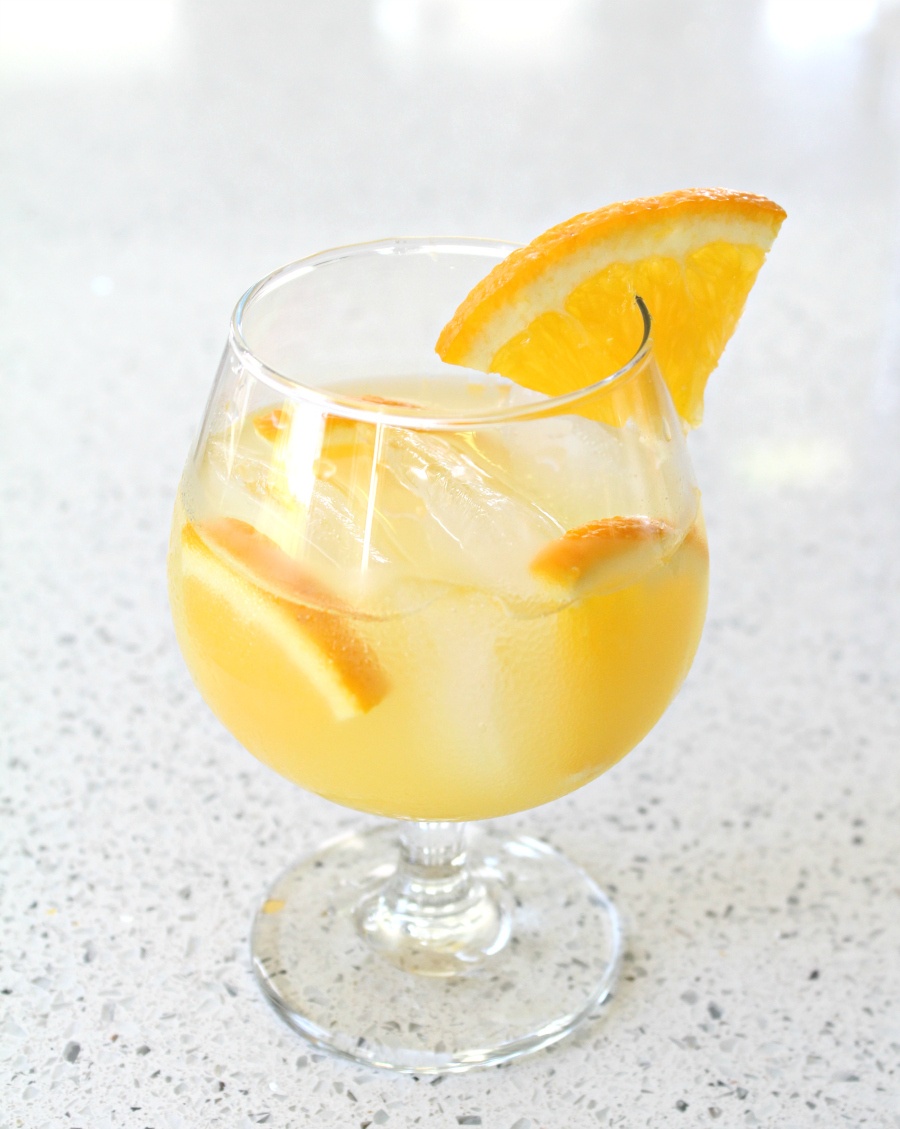 Tasty Orange Blossom Gin Cocktail