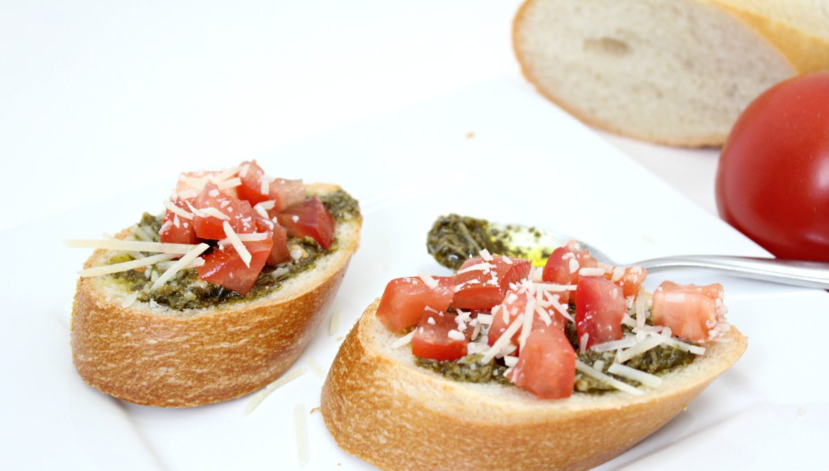 pesto bruschetta