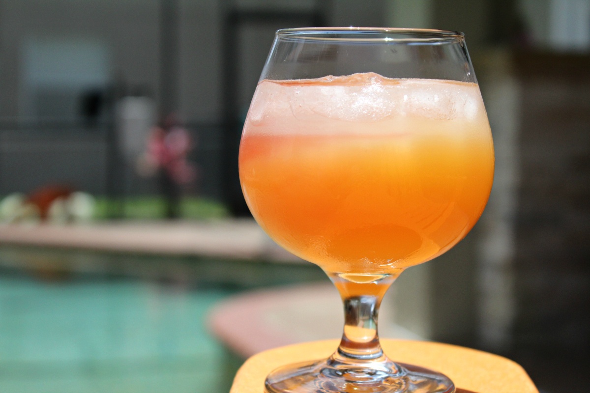 Summer Sunset Vodka Cocktail