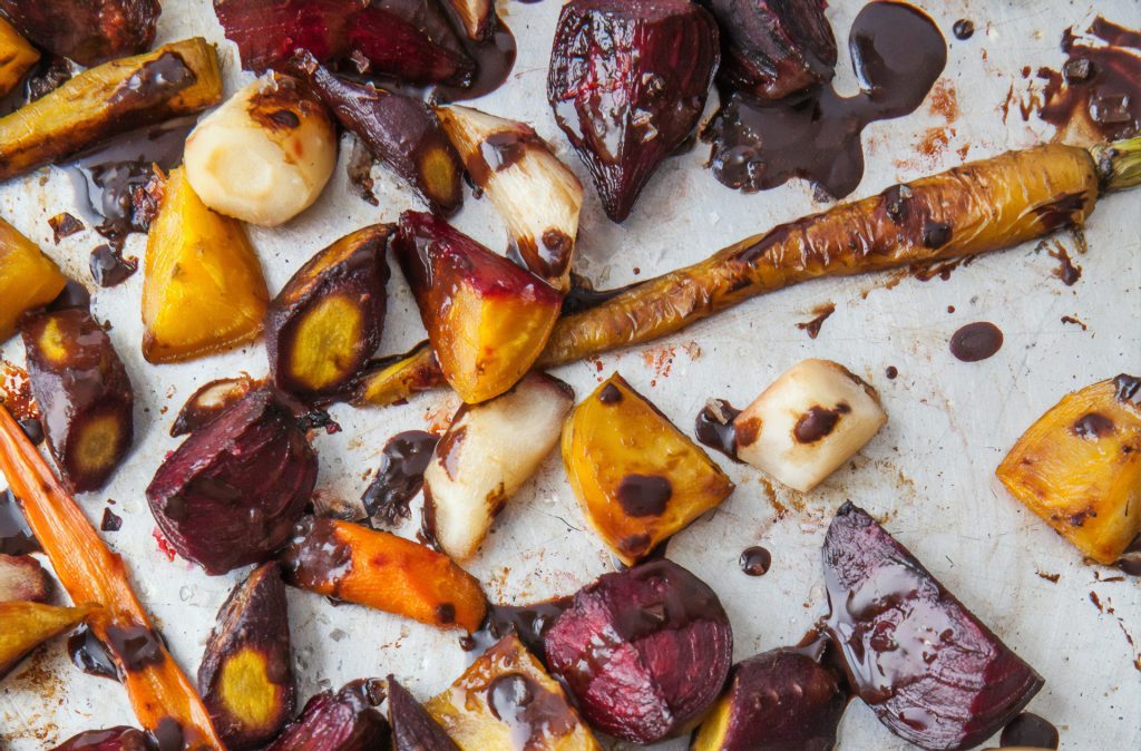 How To Roast Vegetables Feature