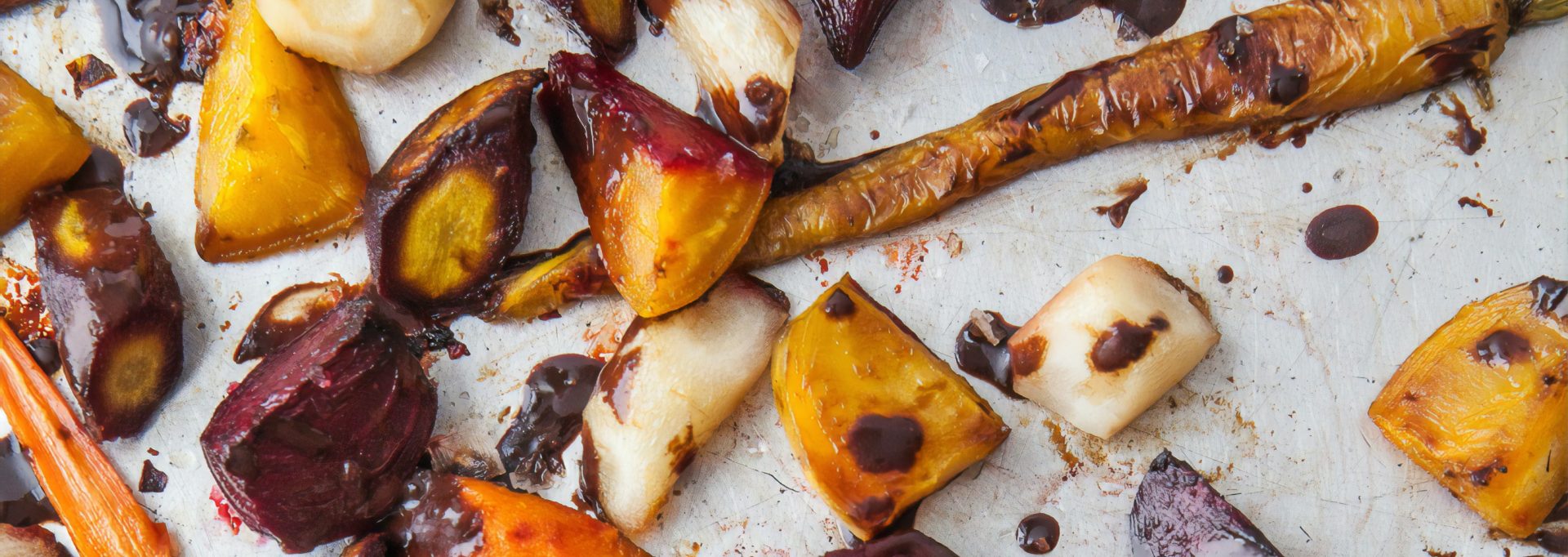 How To Roast Vegetables Feature