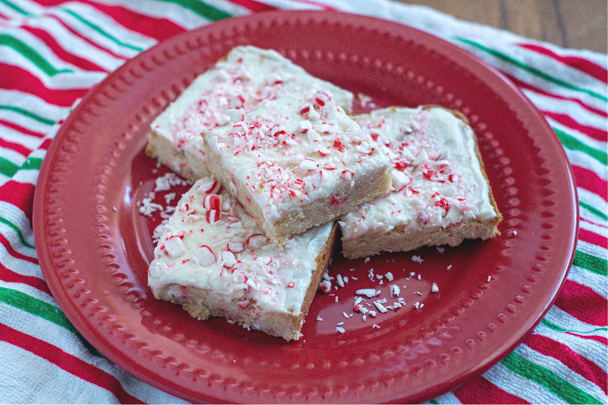 Christmas Peppermint White Chocolate Blondies 